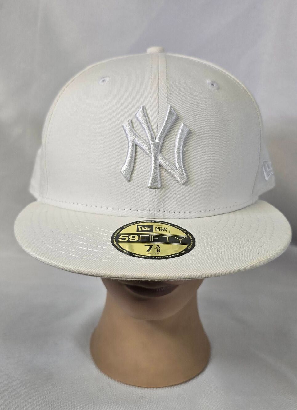 New Era 59FIFTY NY Yankees White Tonal Fitted Hat - Size 7 3/8